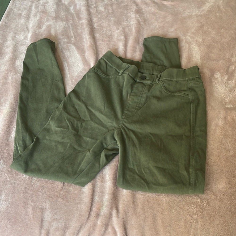 Olive Green Uniqlo stretch jeans